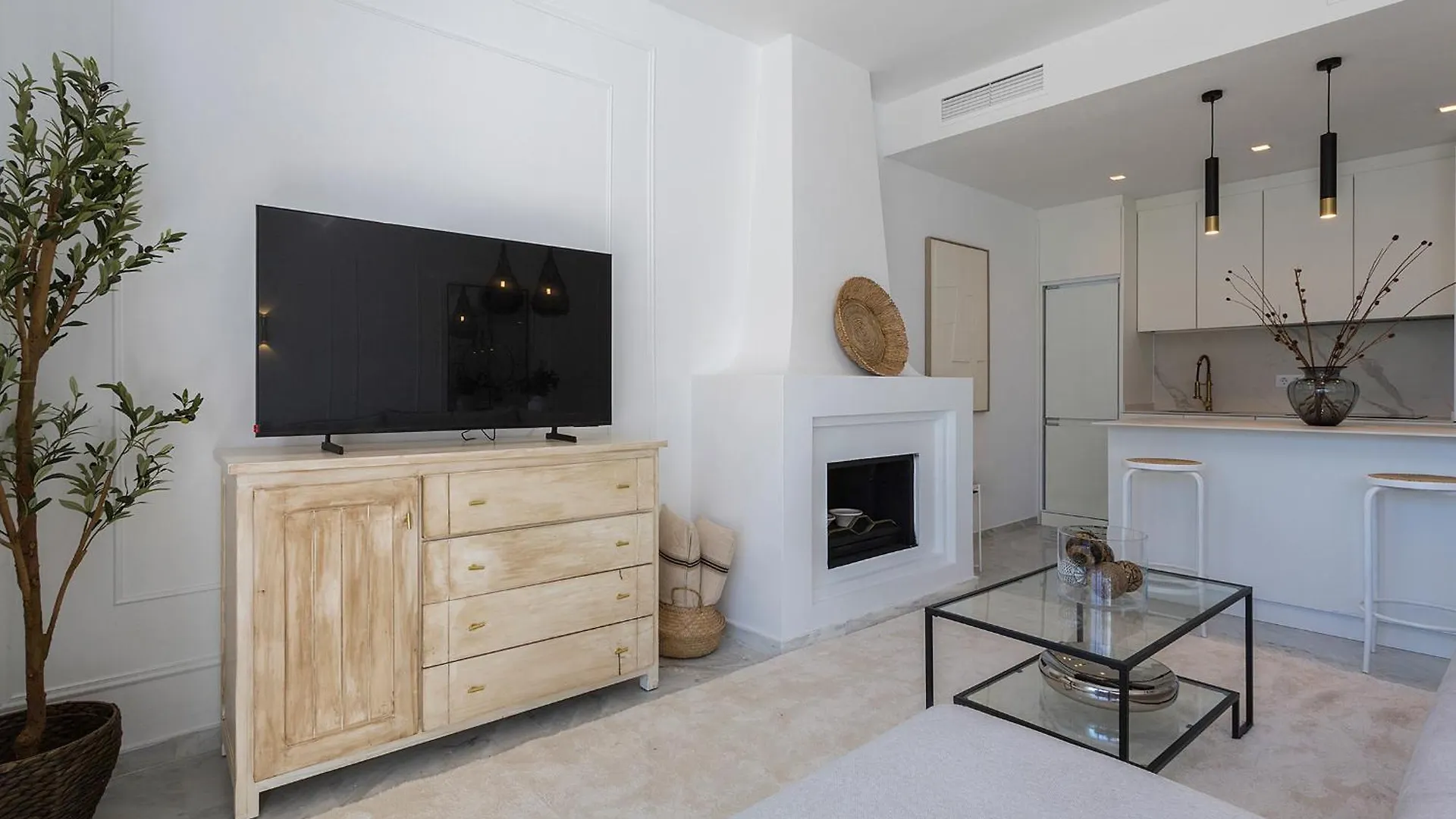 Casa Primera Linea 4 Dormitorios Estepona 0*,  Spagna