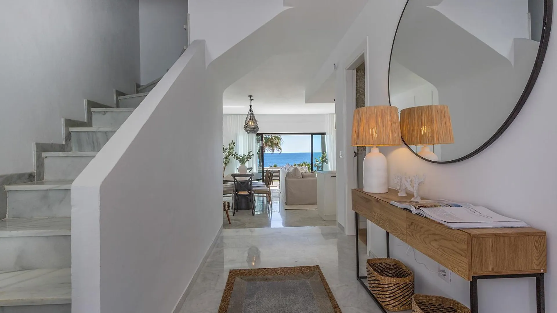 Casa Primera Linea 4 Dormitorios Estepona Espagne